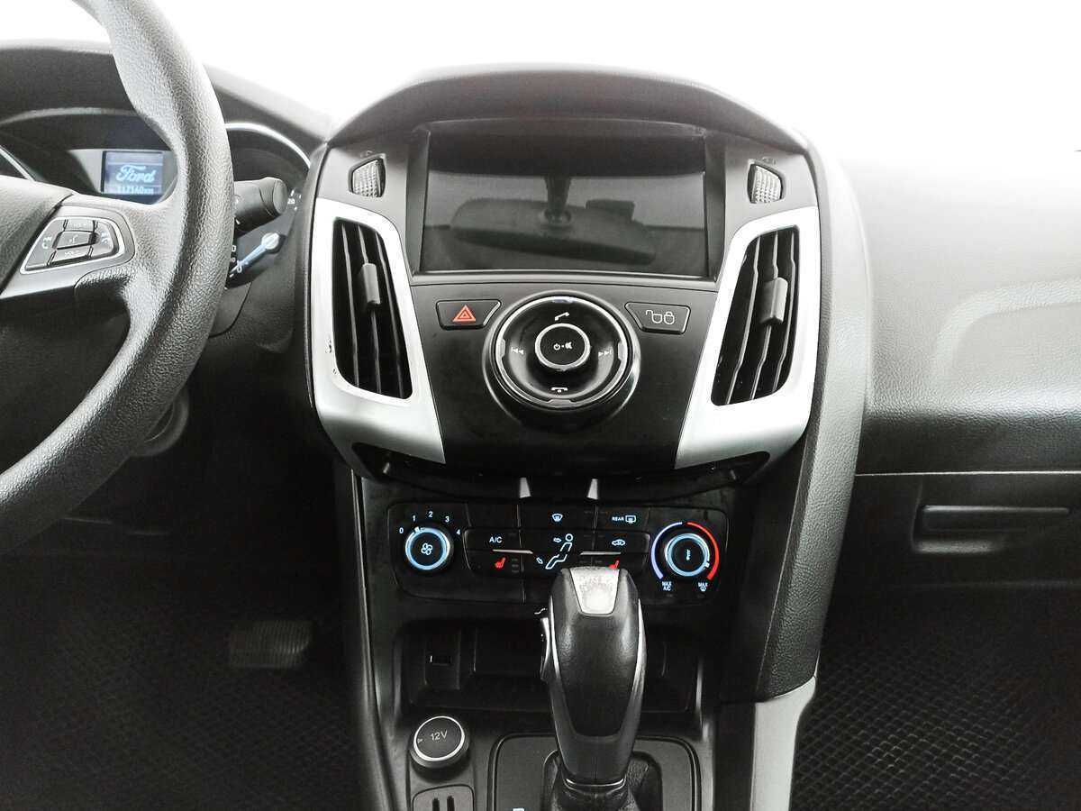 Купить Ford Focus с пробегом. Фото: #14