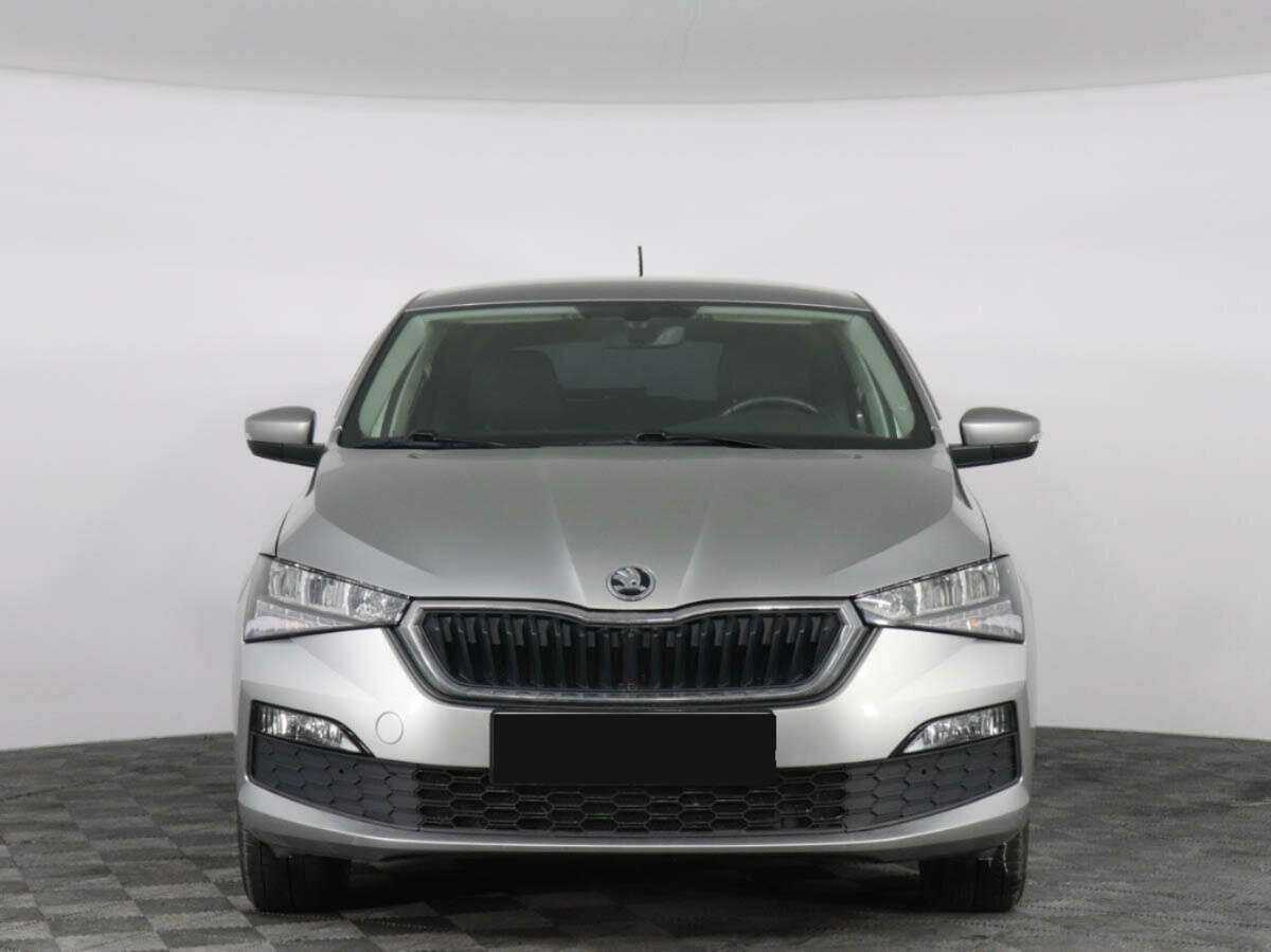 Купить Skoda Rapid с пробегом. Фото: #1