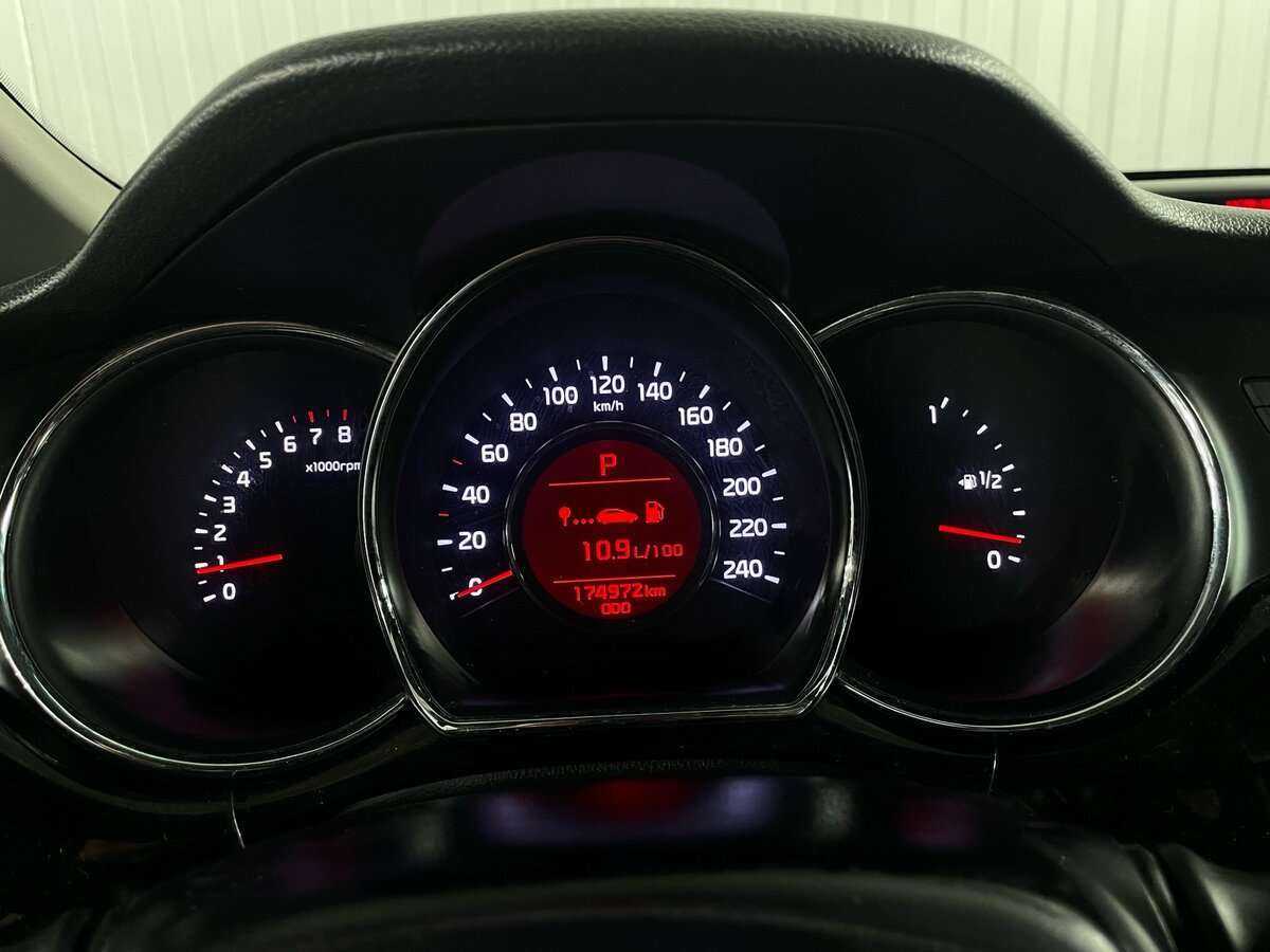 Купить Kia Ceed с пробегом. Фото: #12