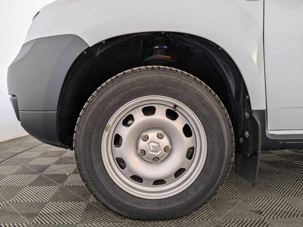 Купить Renault Duster с пробегом. Фото: #11