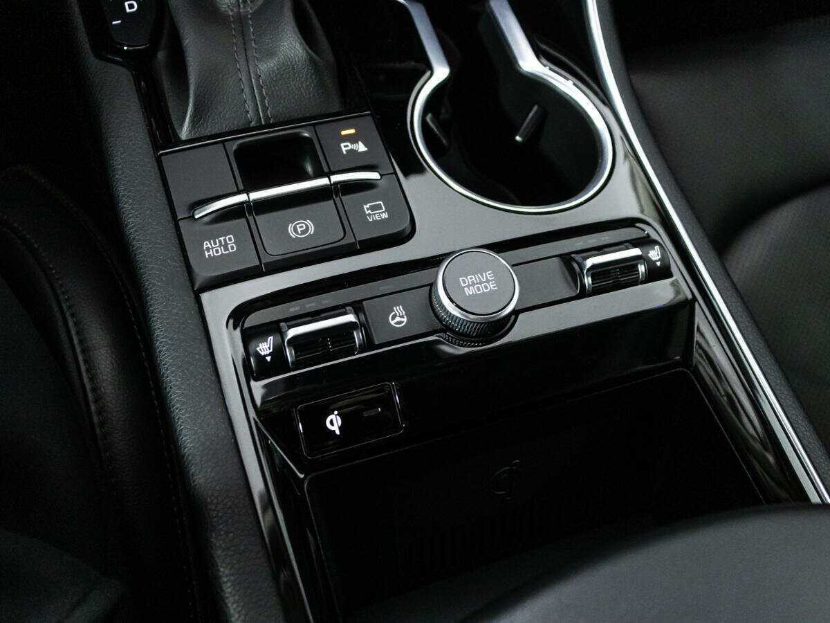 Купить Kia K5 с пробегом. Фото: #17