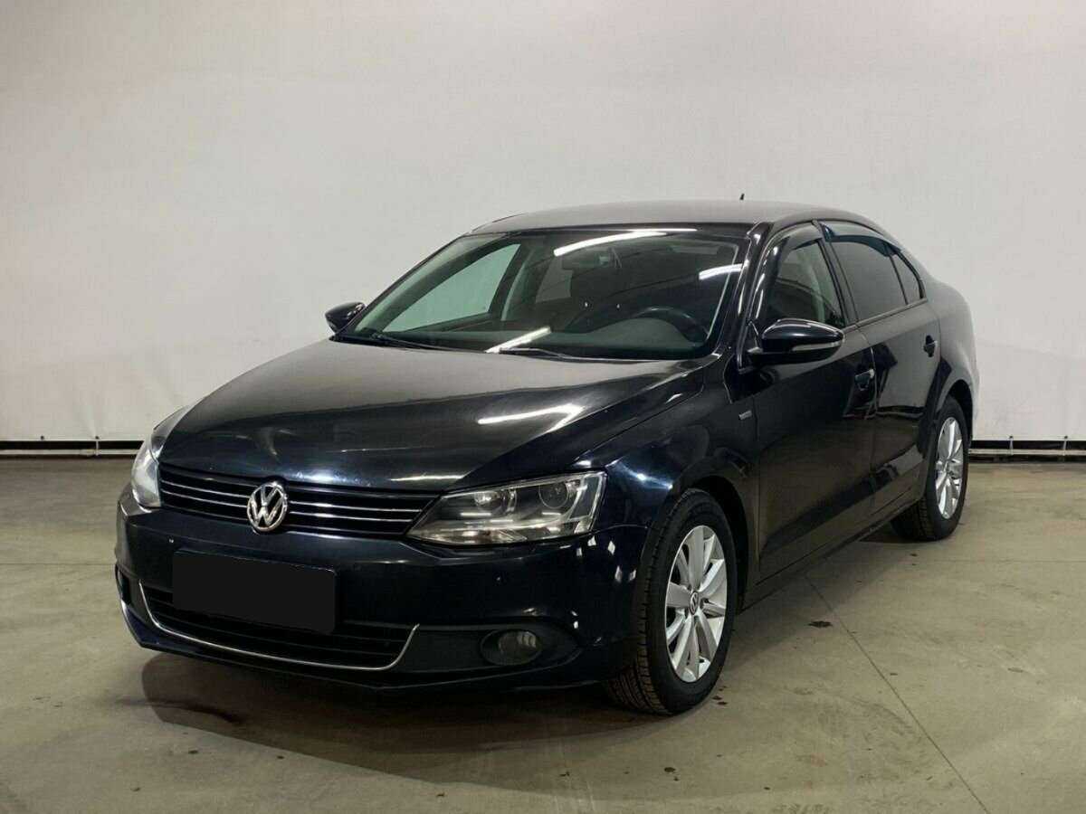 Купить Volkswagen Jetta с пробегом. Посмотреть фото