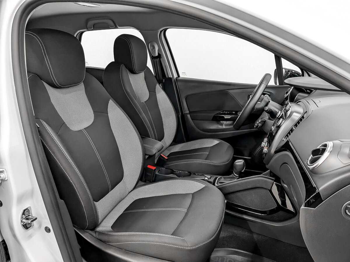 Купить Renault Kaptur с пробегом. Фото: #22