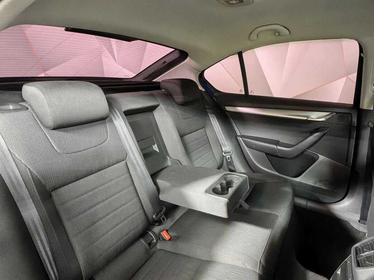 Купить Skoda Octavia с пробегом. Фото: #12