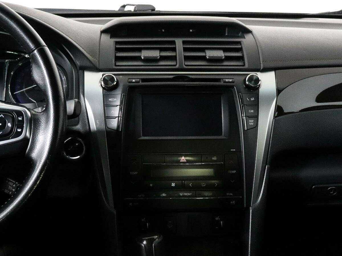 Купить Toyota Camry с пробегом. Фото: #10