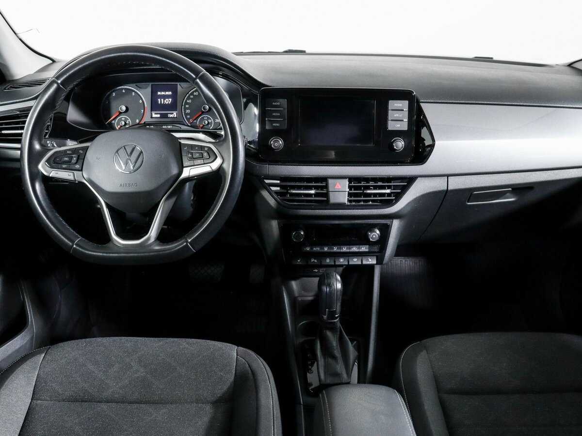 Купить Volkswagen Polo с пробегом. Фото: #8