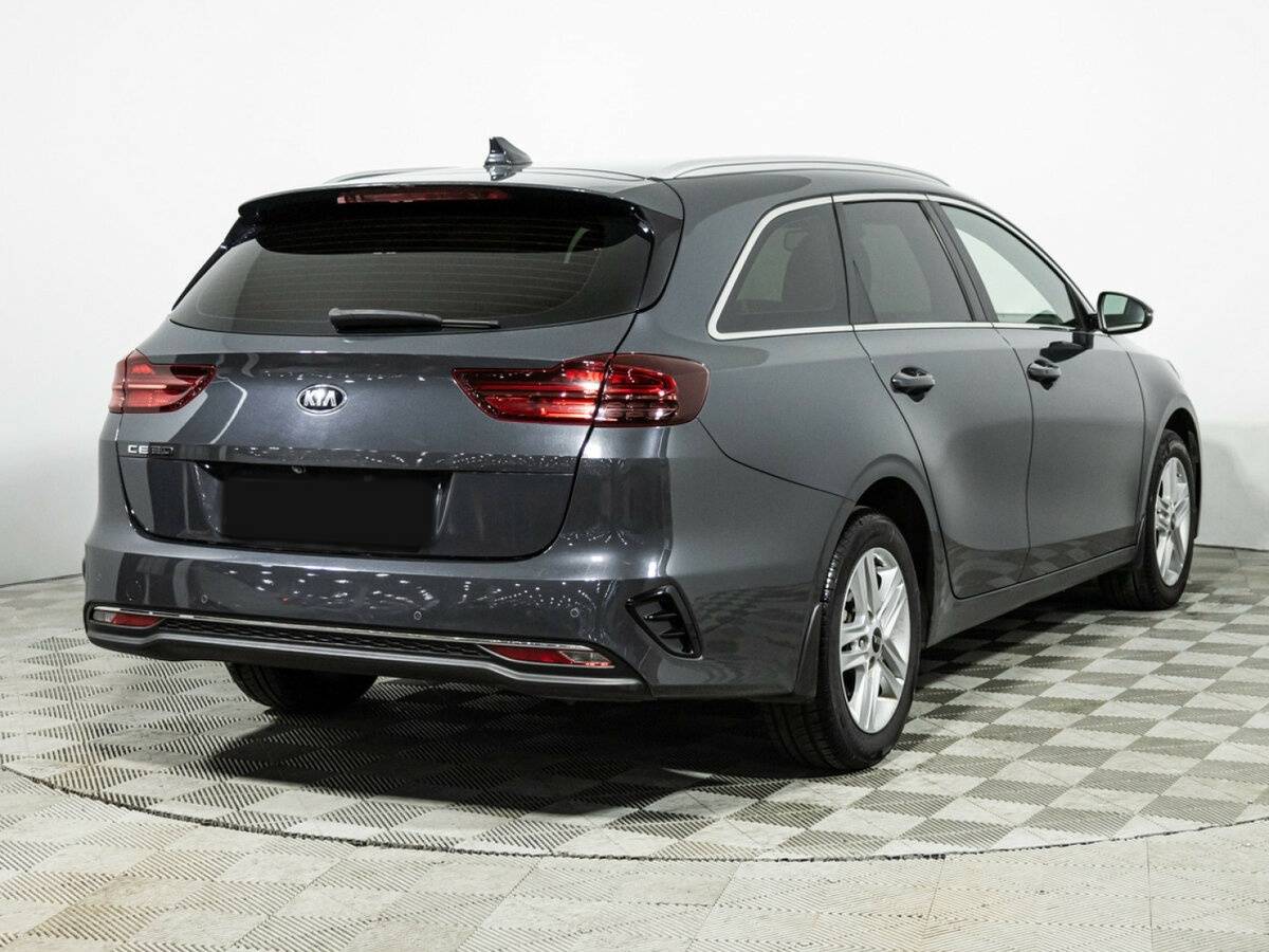 Купить Kia Ceed с пробегом. Фото: #4