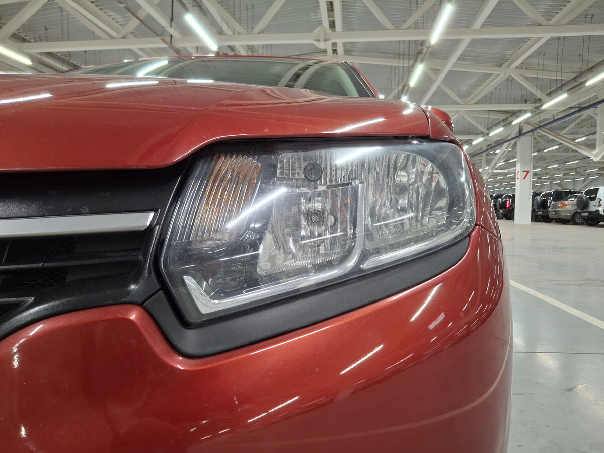 Купить Renault Sandero с пробегом. Фото: #16