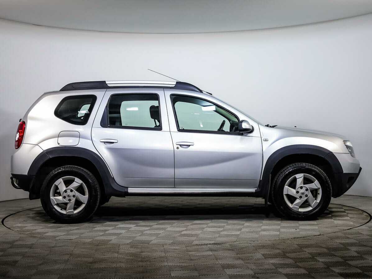 Купить Renault Duster с пробегом. Фото: #2