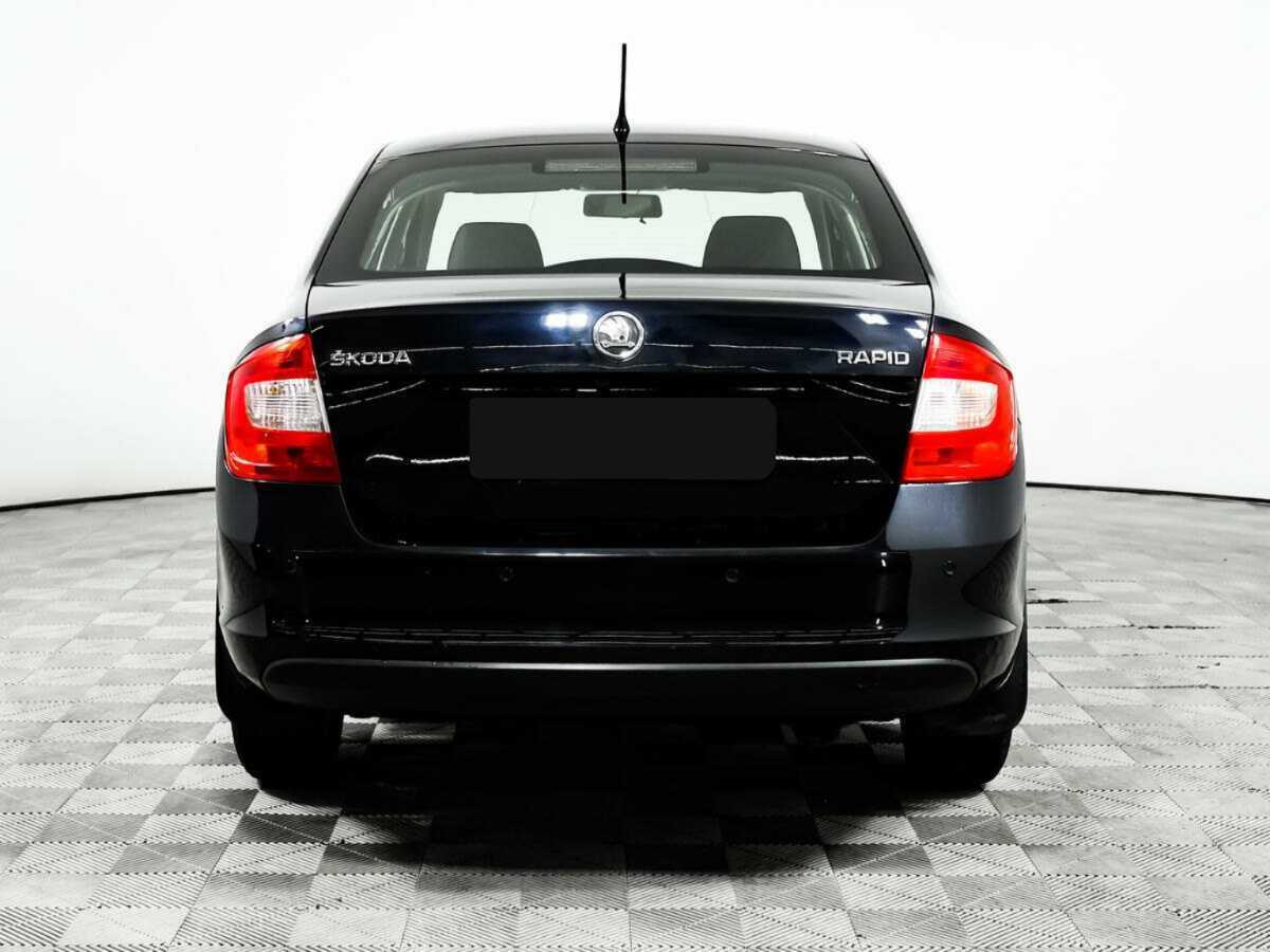 Купить Skoda Rapid с пробегом. Фото: #5
