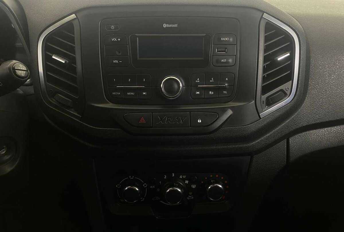 Купить Lada (ВАЗ) XRAY с пробегом. Фото: #11