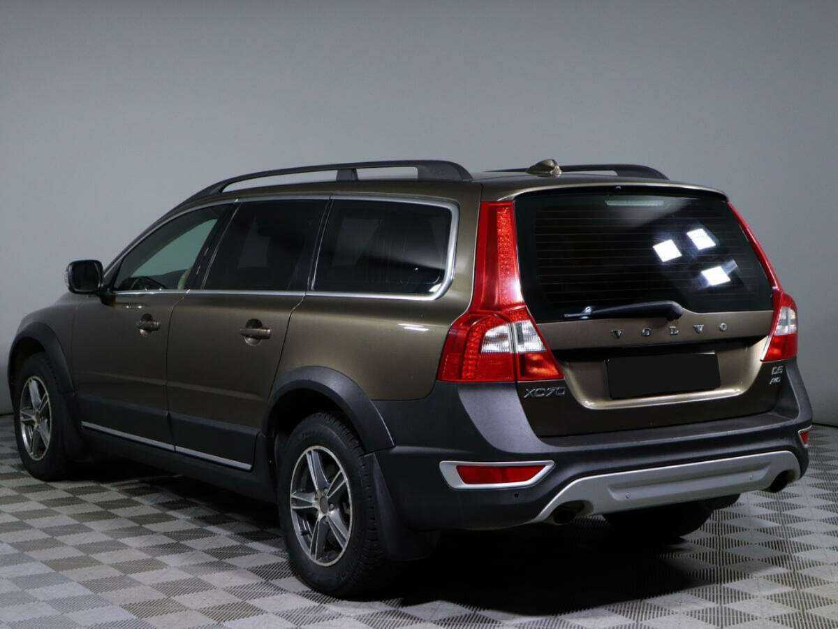 Купить Volvo XC70 с пробегом. Фото: #4