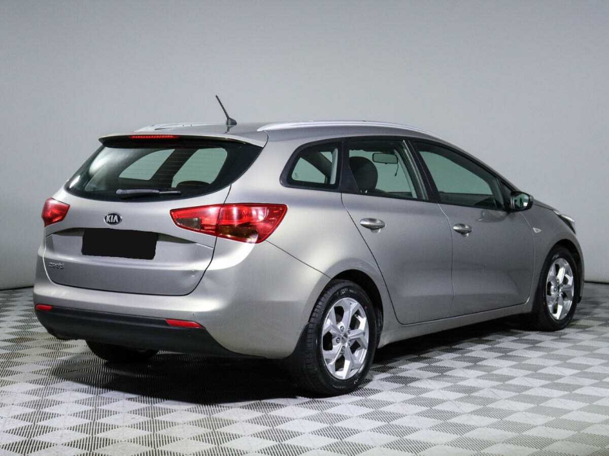Купить Kia Ceed с пробегом. Фото: #4