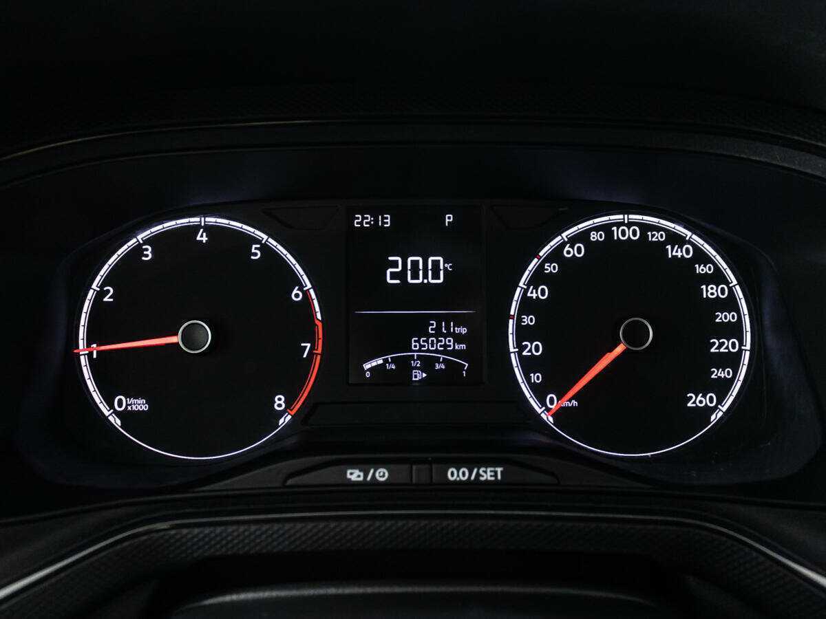 Купить Volkswagen Polo с пробегом. Фото: #11