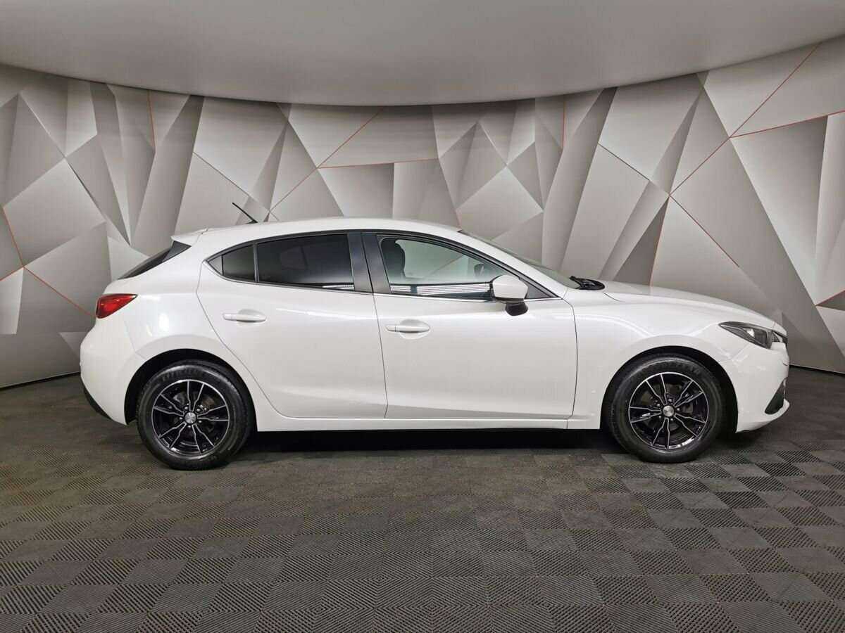 Купить Mazda 3 с пробегом. Фото: #5