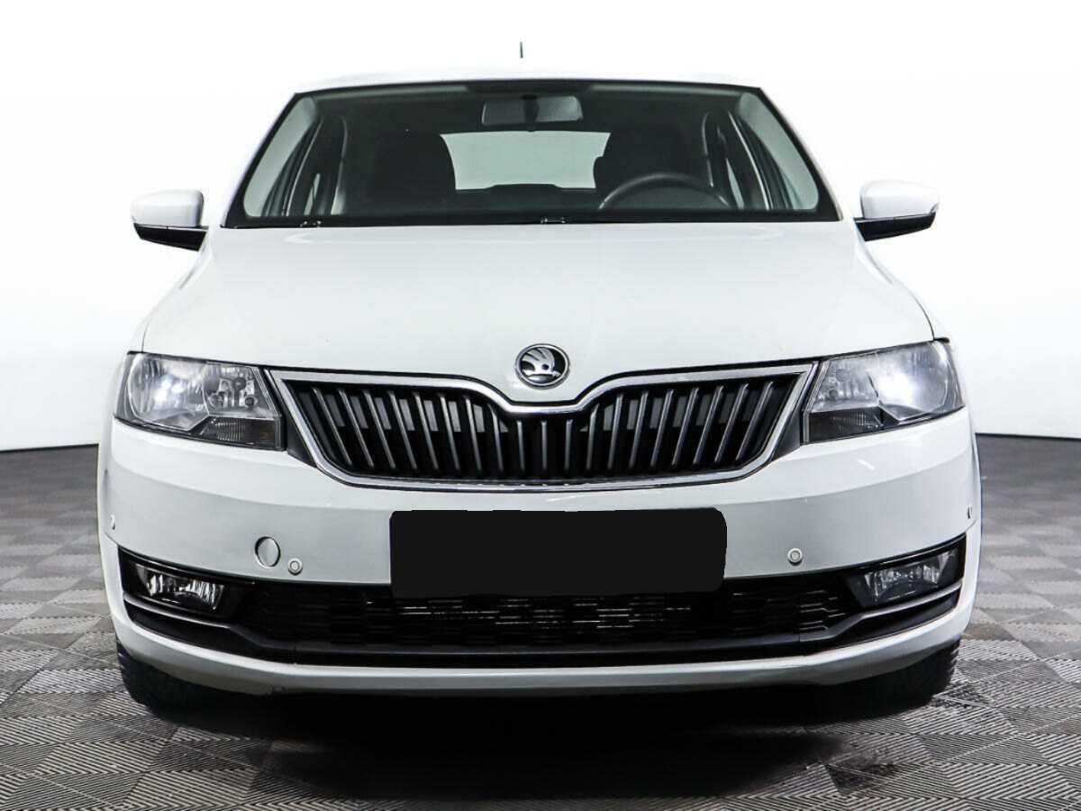 Купить Skoda Rapid с пробегом. Фото: #1