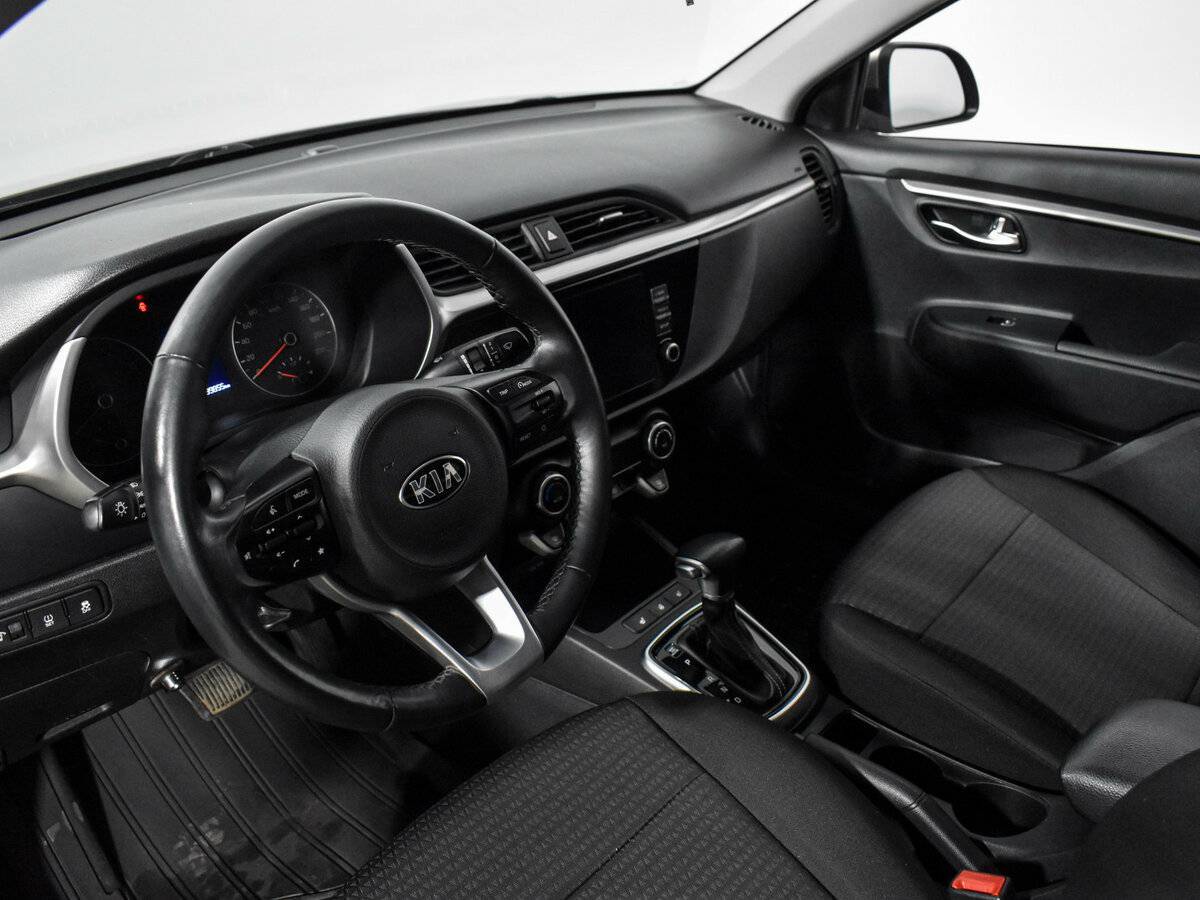 Купить Kia Rio с пробегом. Фото: #8