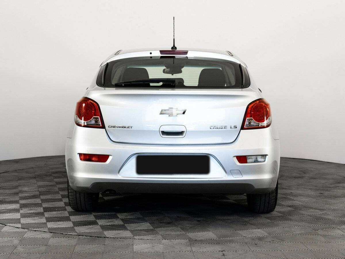 Купить Chevrolet Cruze с пробегом. Фото: #4