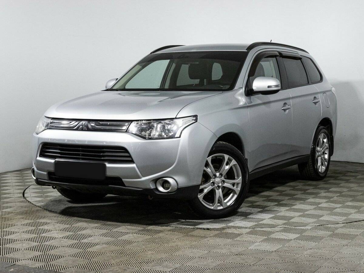 Купить Mitsubishi Outlander с пробегом. Фото: #0