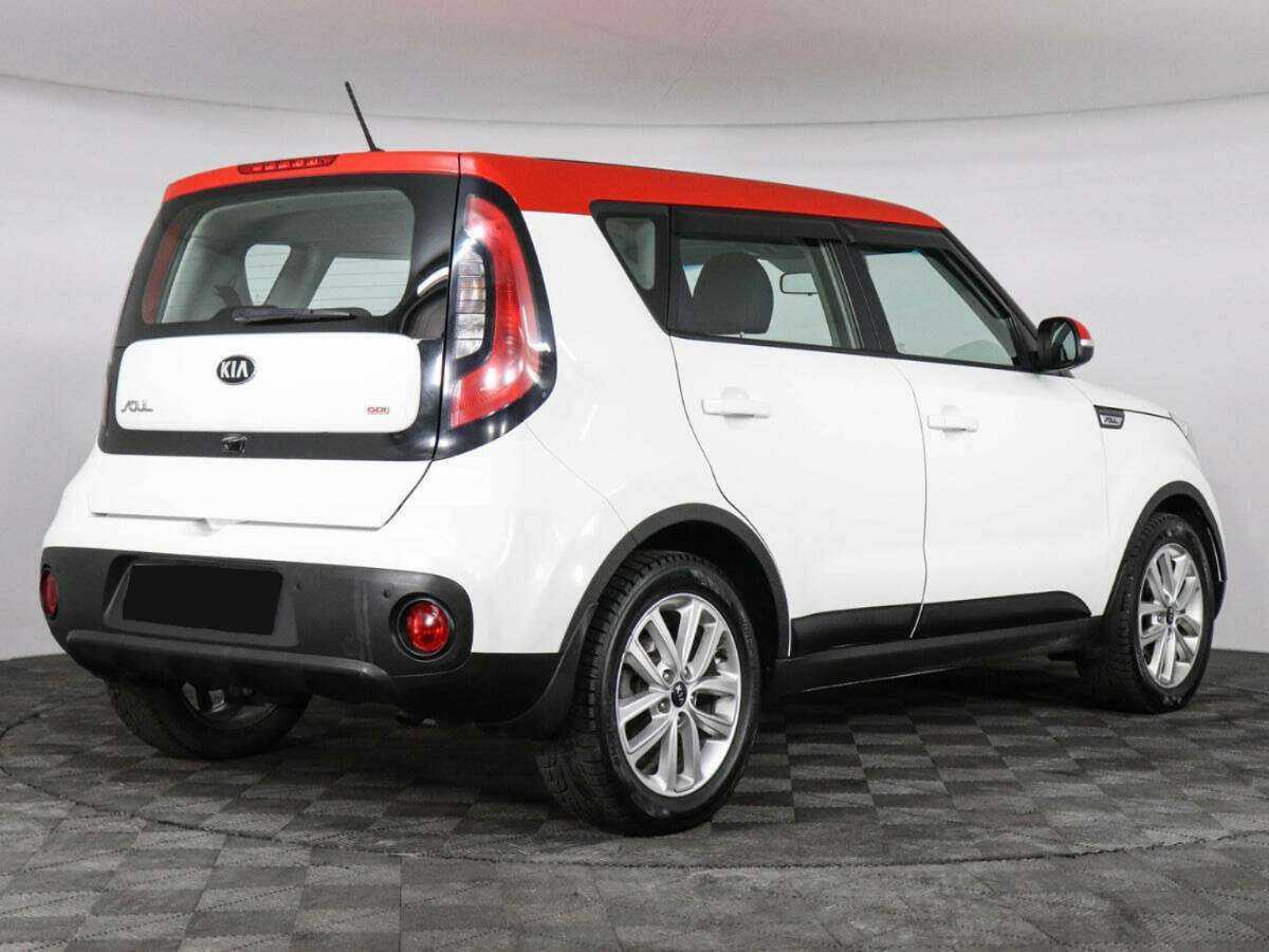 Купить Kia Soul с пробегом. Фото: #4