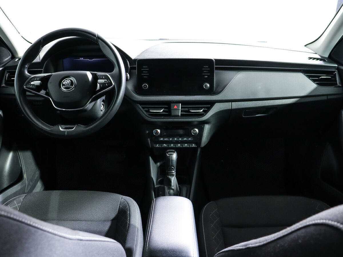 Купить Skoda Rapid с пробегом. Фото: #11