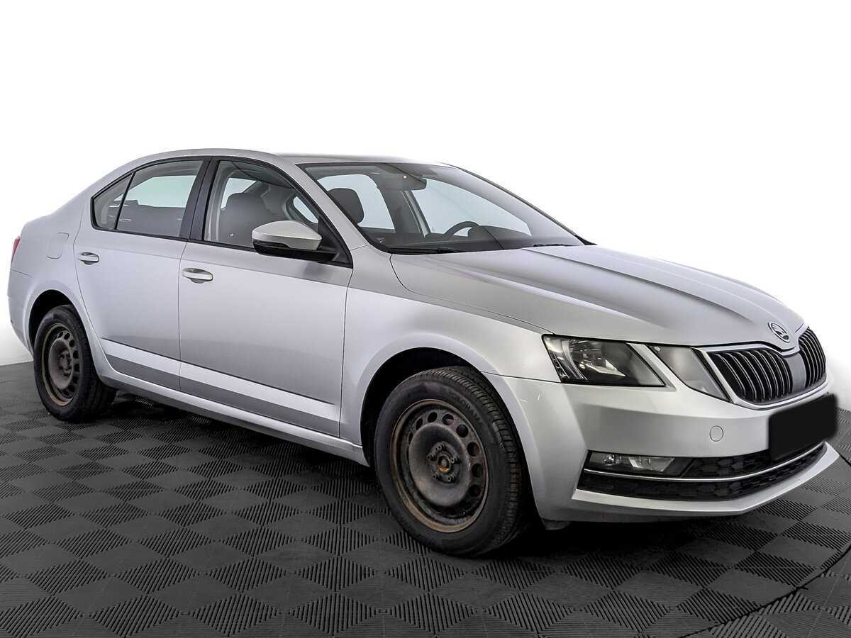 Купить Skoda Octavia с пробегом. Фото: #2