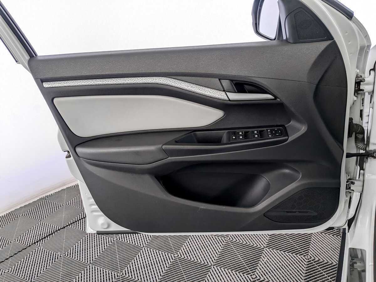 Купить Lada (ВАЗ) Vesta с пробегом. Фото: #14