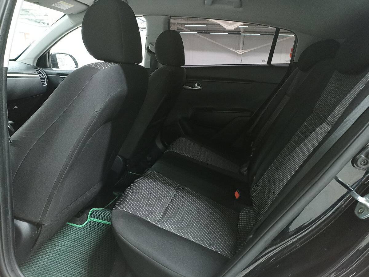 Купить Kia Rio с пробегом. Фото: #11