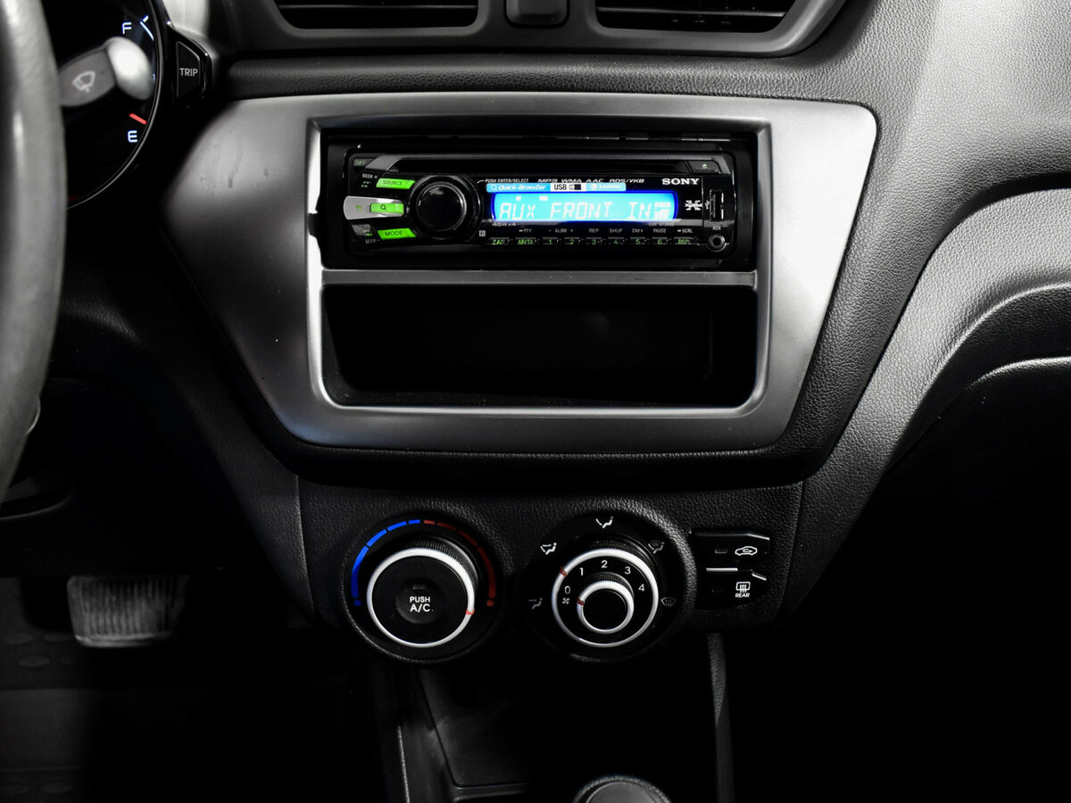 Купить Kia Rio с пробегом. Фото: #15