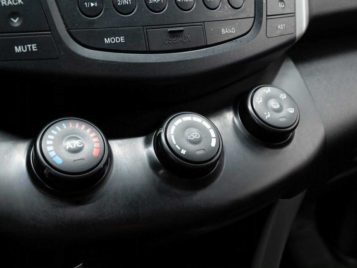 Купить Lifan X60 с пробегом. Фото: #18