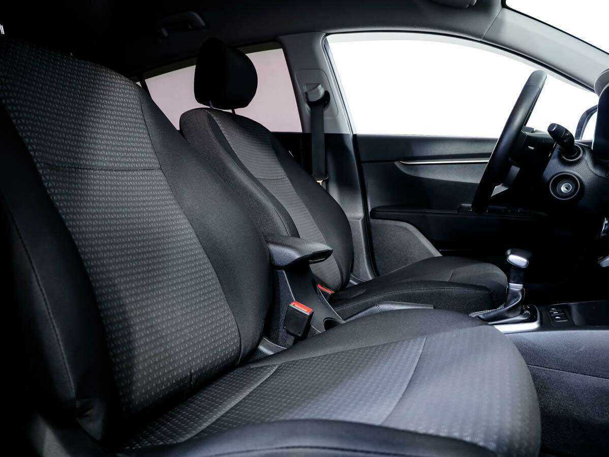 Купить Kia Rio с пробегом. Фото: #11