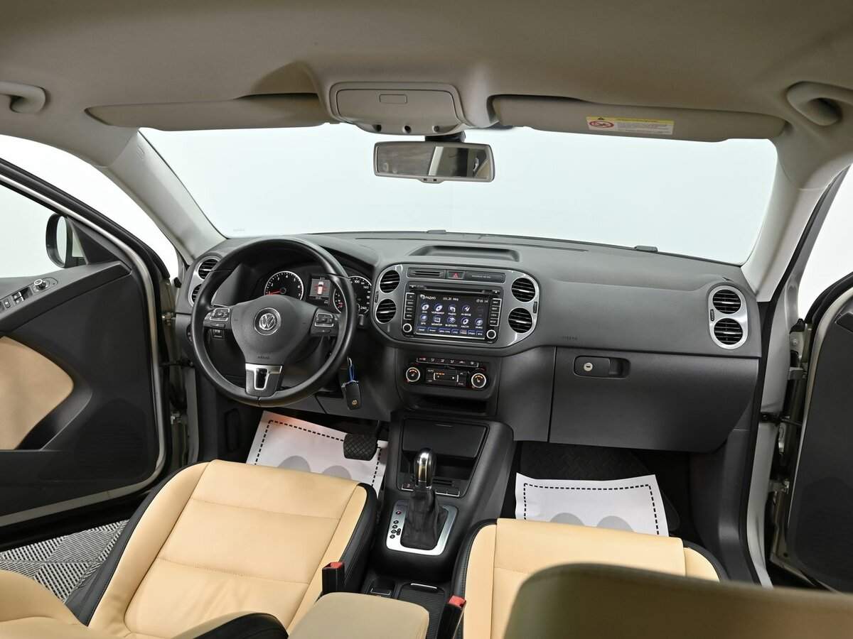 Купить Volkswagen Tiguan с пробегом. Фото: #12