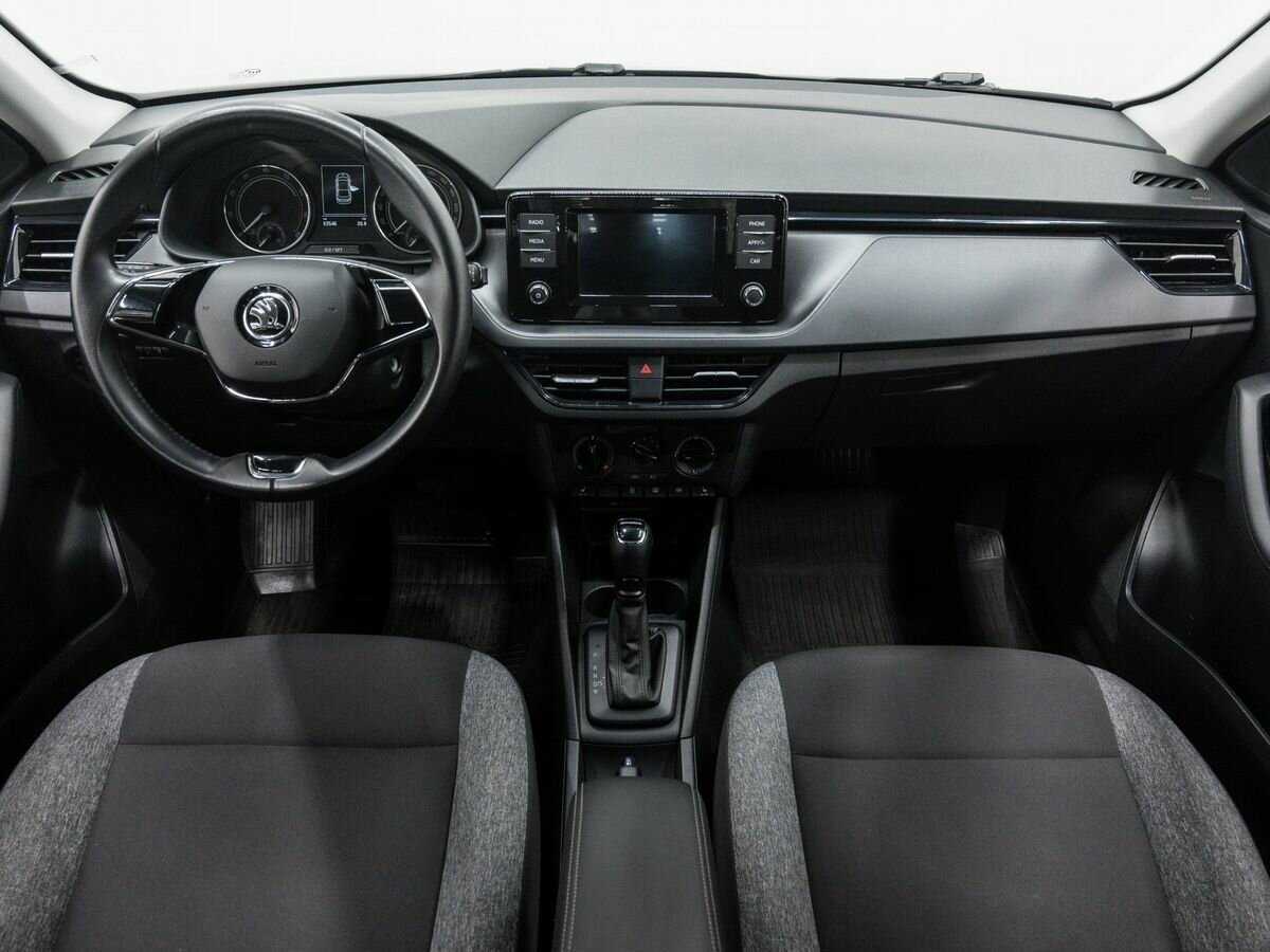 Купить Skoda Rapid с пробегом. Фото: #9