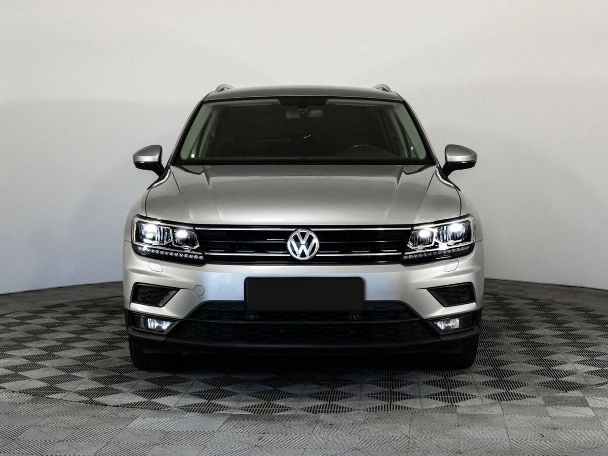 Купить Volkswagen Tiguan с пробегом. Фото: #1