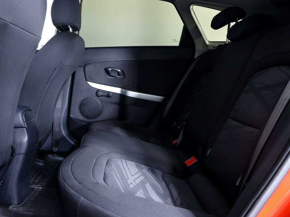 Купить Kia Ceed с пробегом. Фото: #10