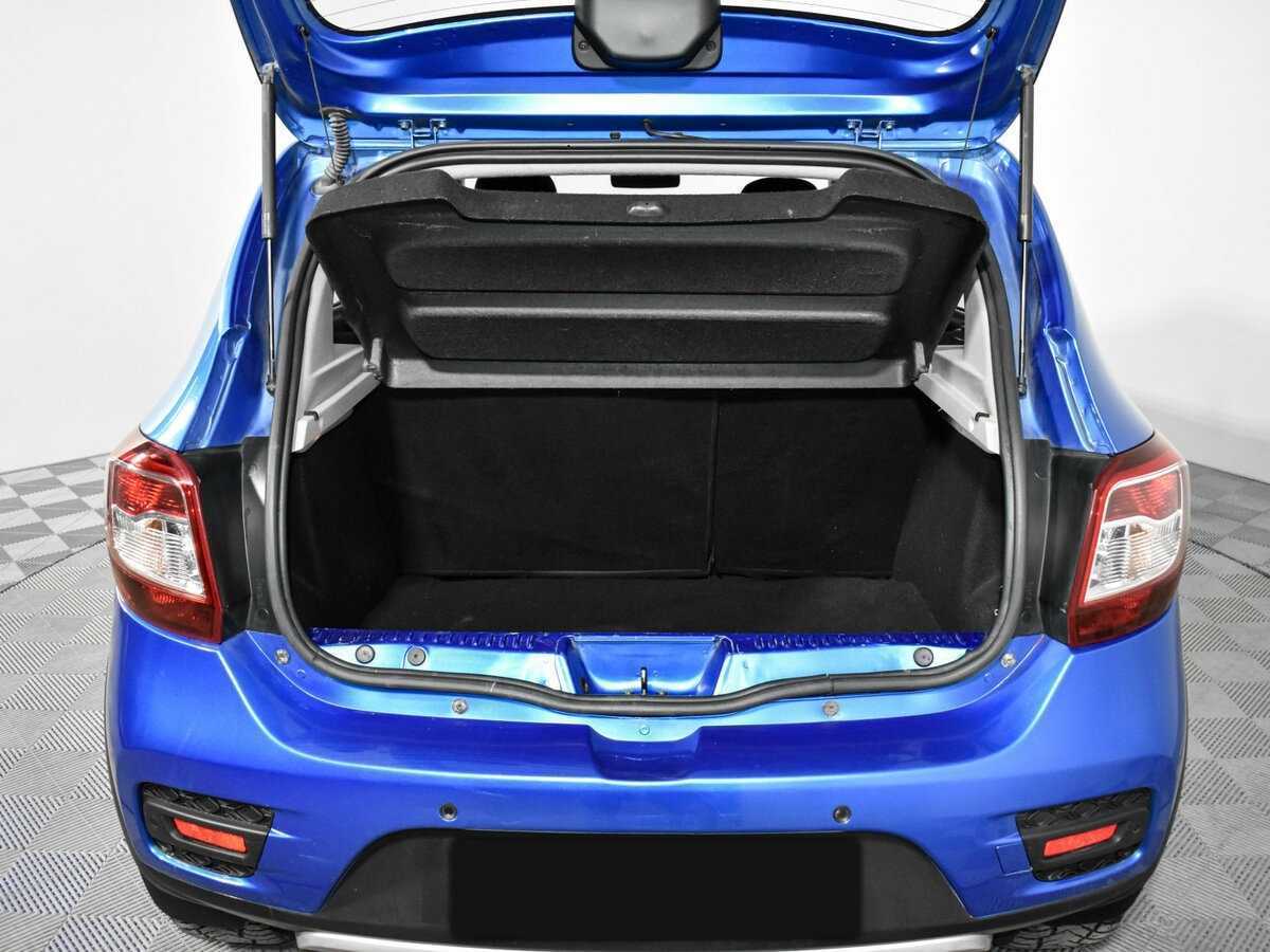 Купить Renault Sandero с пробегом. Фото: #18