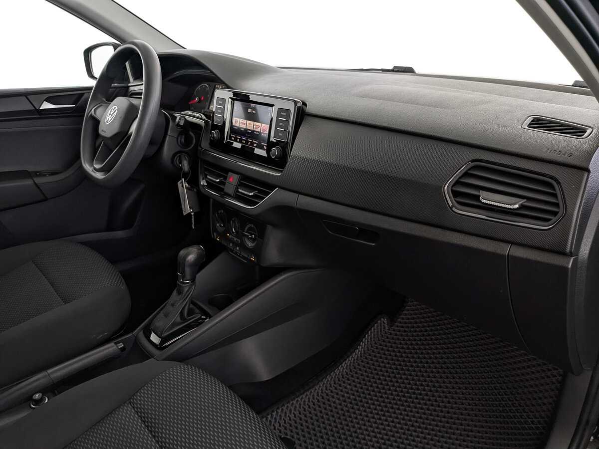 Купить Volkswagen Polo с пробегом. Фото: #11