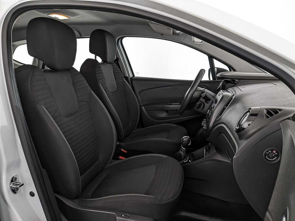 Купить Renault Kaptur с пробегом. Фото: #22