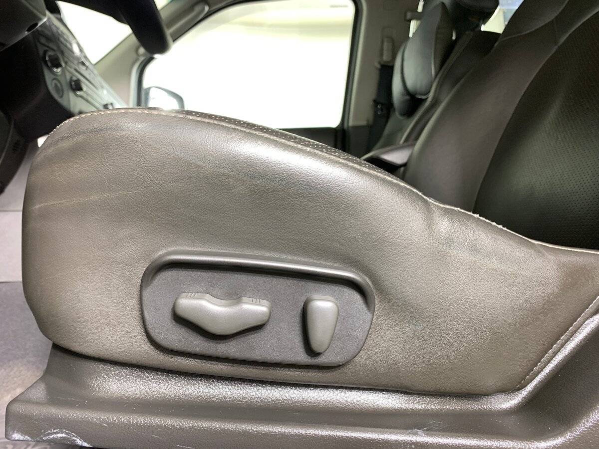 Купить Nissan Pathfinder с пробегом. Фото: #15