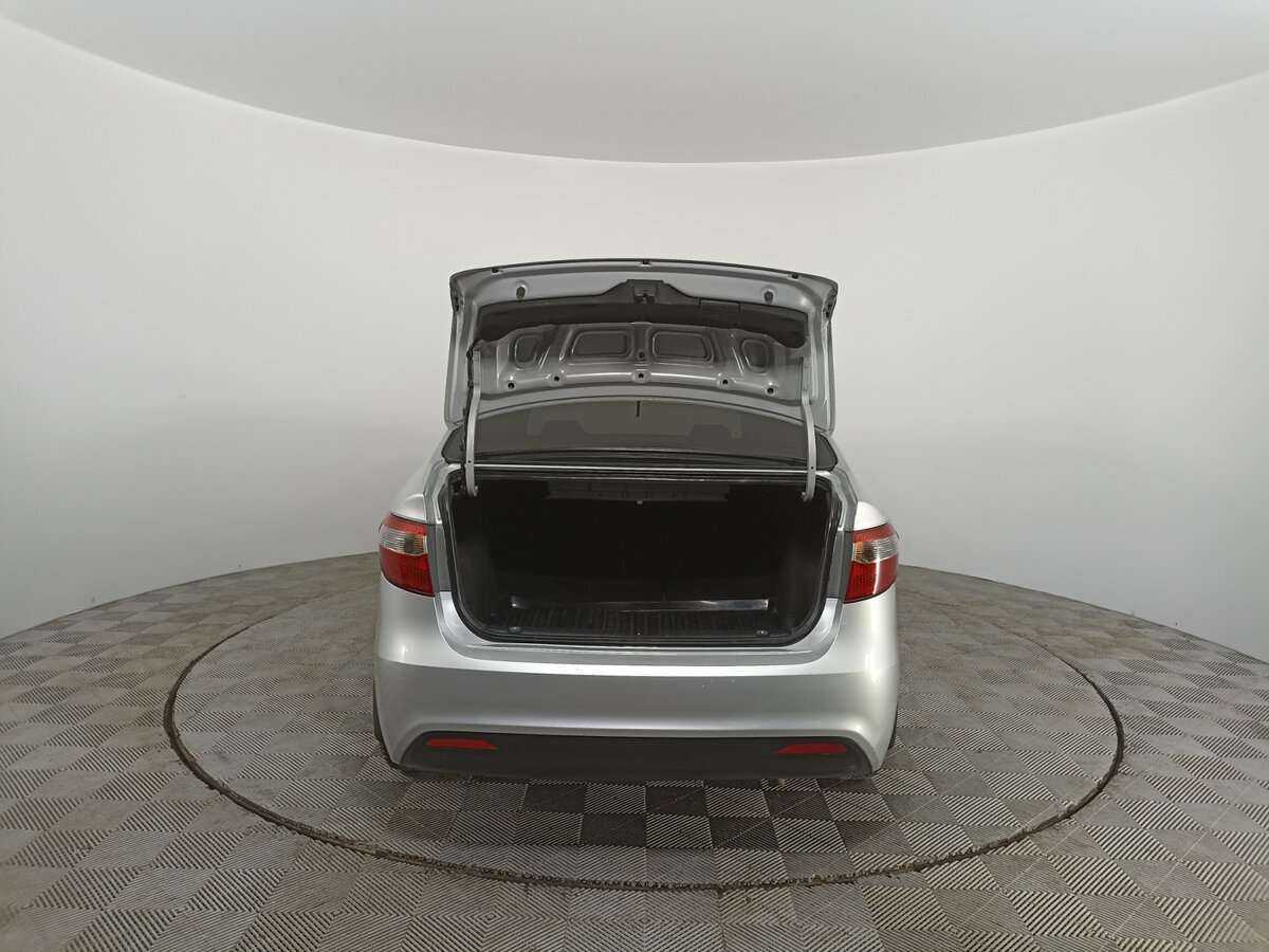 Купить Kia Rio с пробегом. Фото: #9