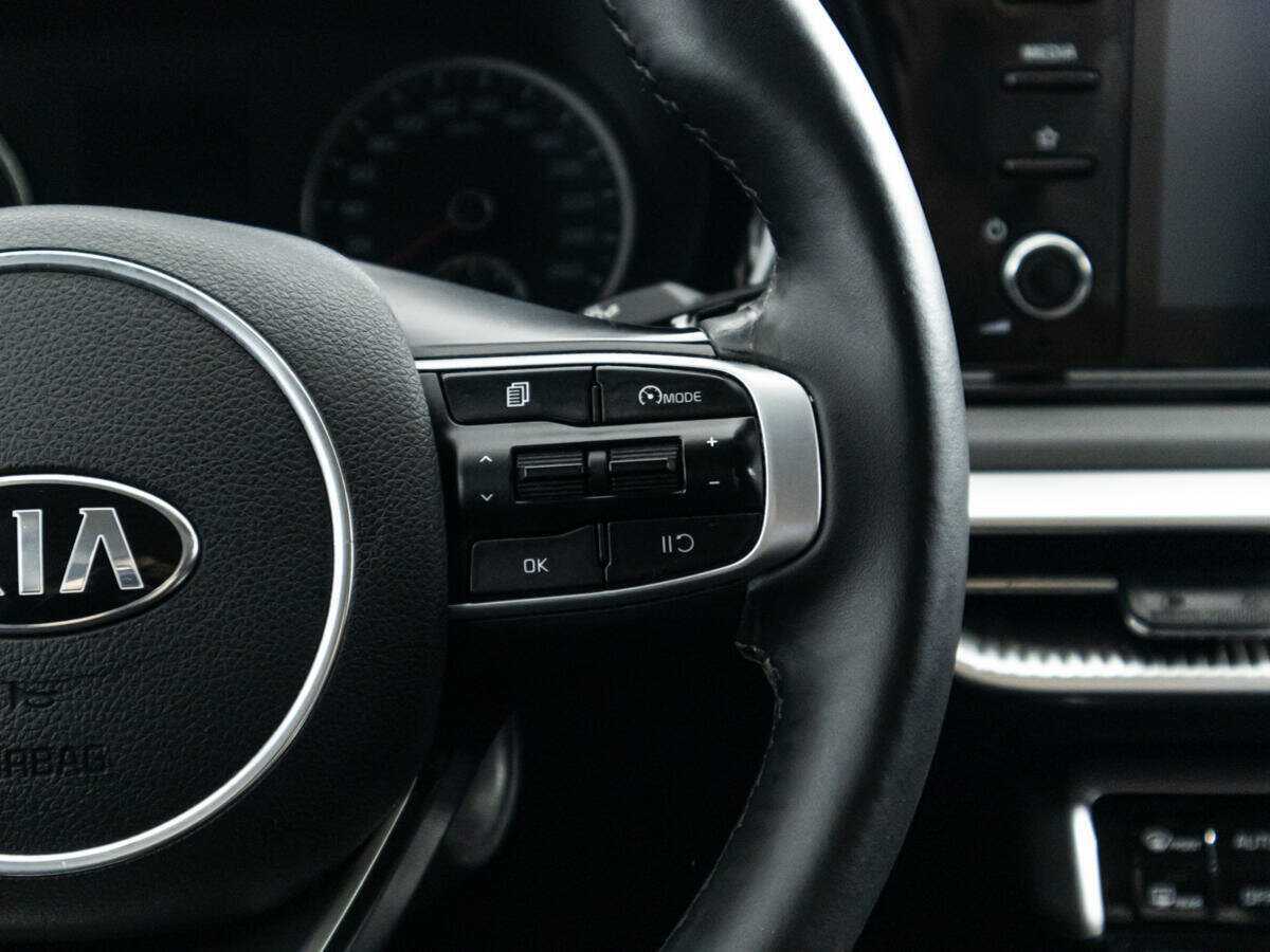 Купить Kia K5 с пробегом. Фото: #20