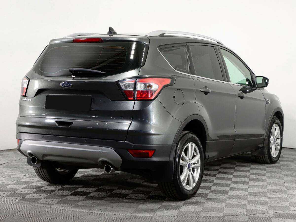 Купить Ford Kuga с пробегом. Фото: #3