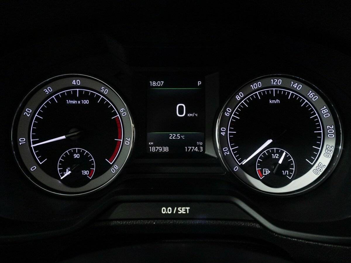 Купить Skoda Octavia с пробегом. Фото: #11