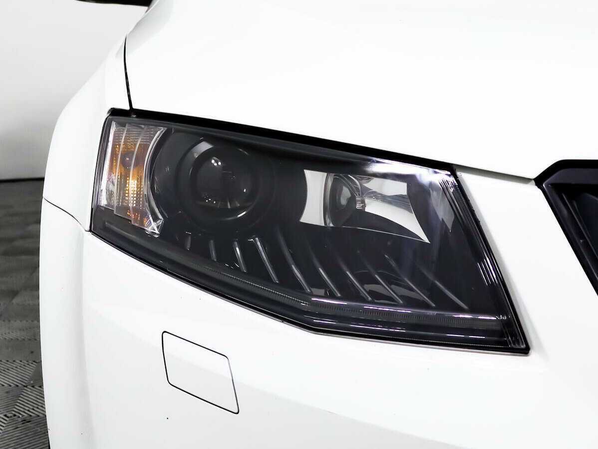 Купить Skoda Octavia с пробегом. Фото: #14