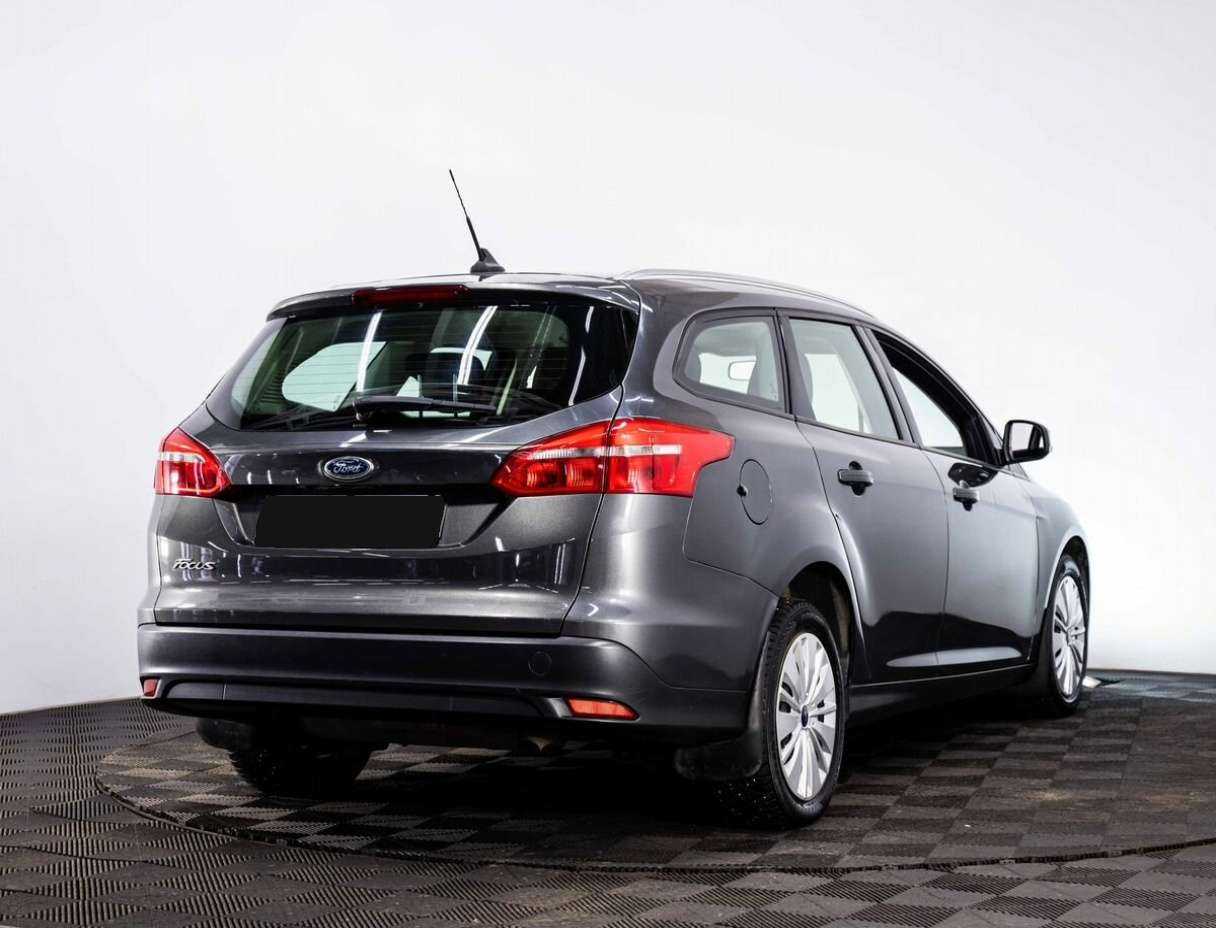 Купить Ford Focus с пробегом. Фото: #5