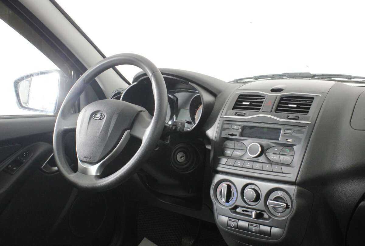 Купить Lada (ВАЗ) Granta с пробегом. Фото: #4