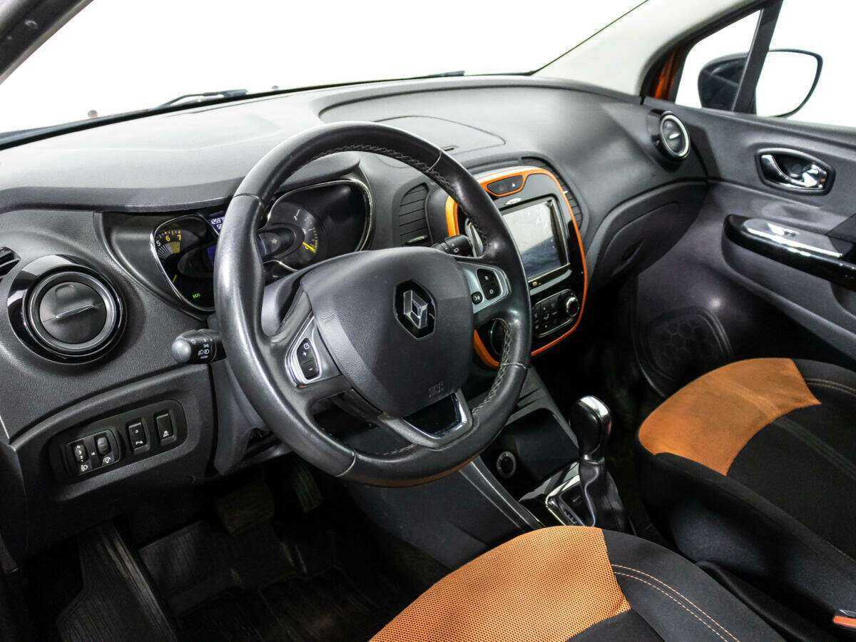Купить Renault Kaptur с пробегом. Фото: #10