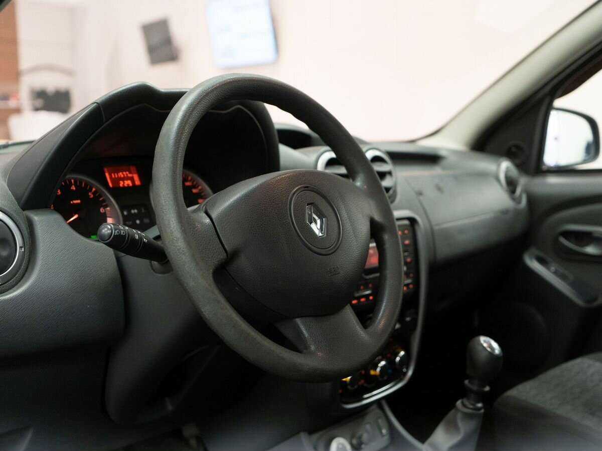 Купить Renault Duster с пробегом. Фото: #4