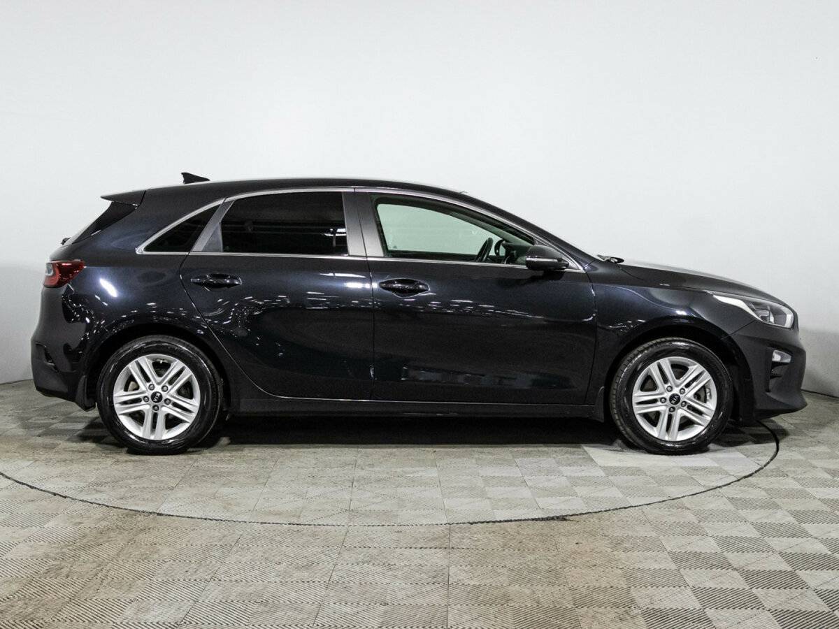 Купить Kia Ceed с пробегом. Фото: #3