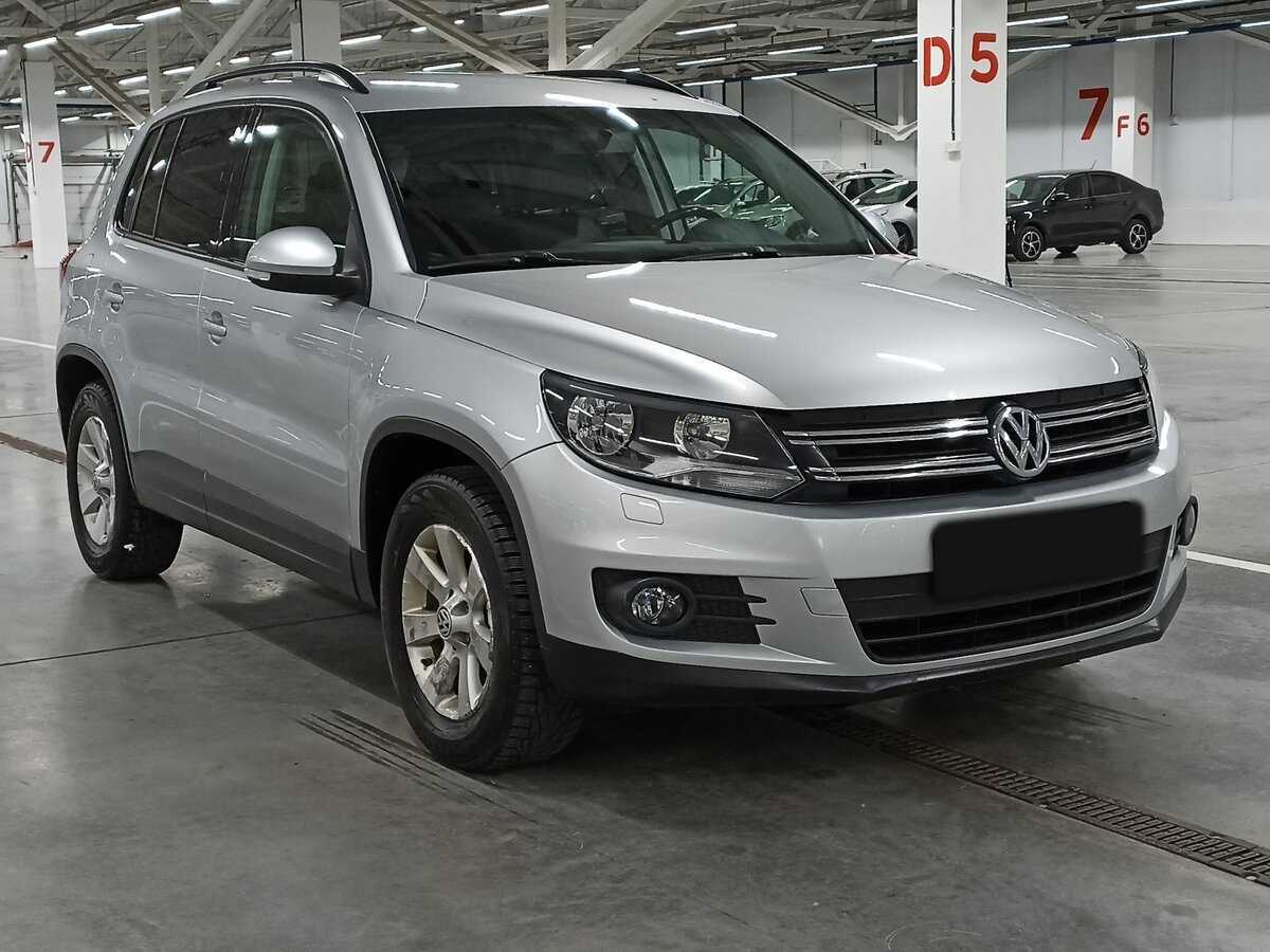 Купить Volkswagen Tiguan с пробегом. Фото: #2